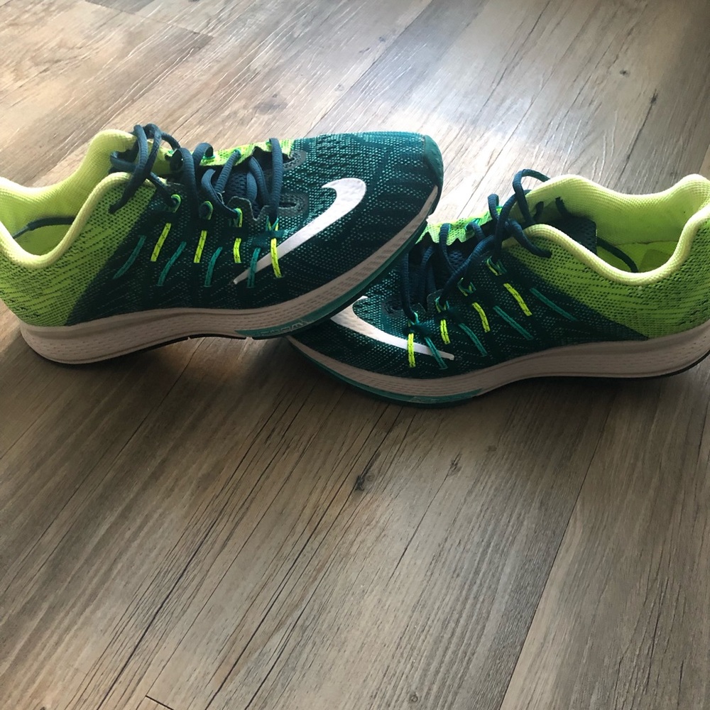 Men’s Nikes